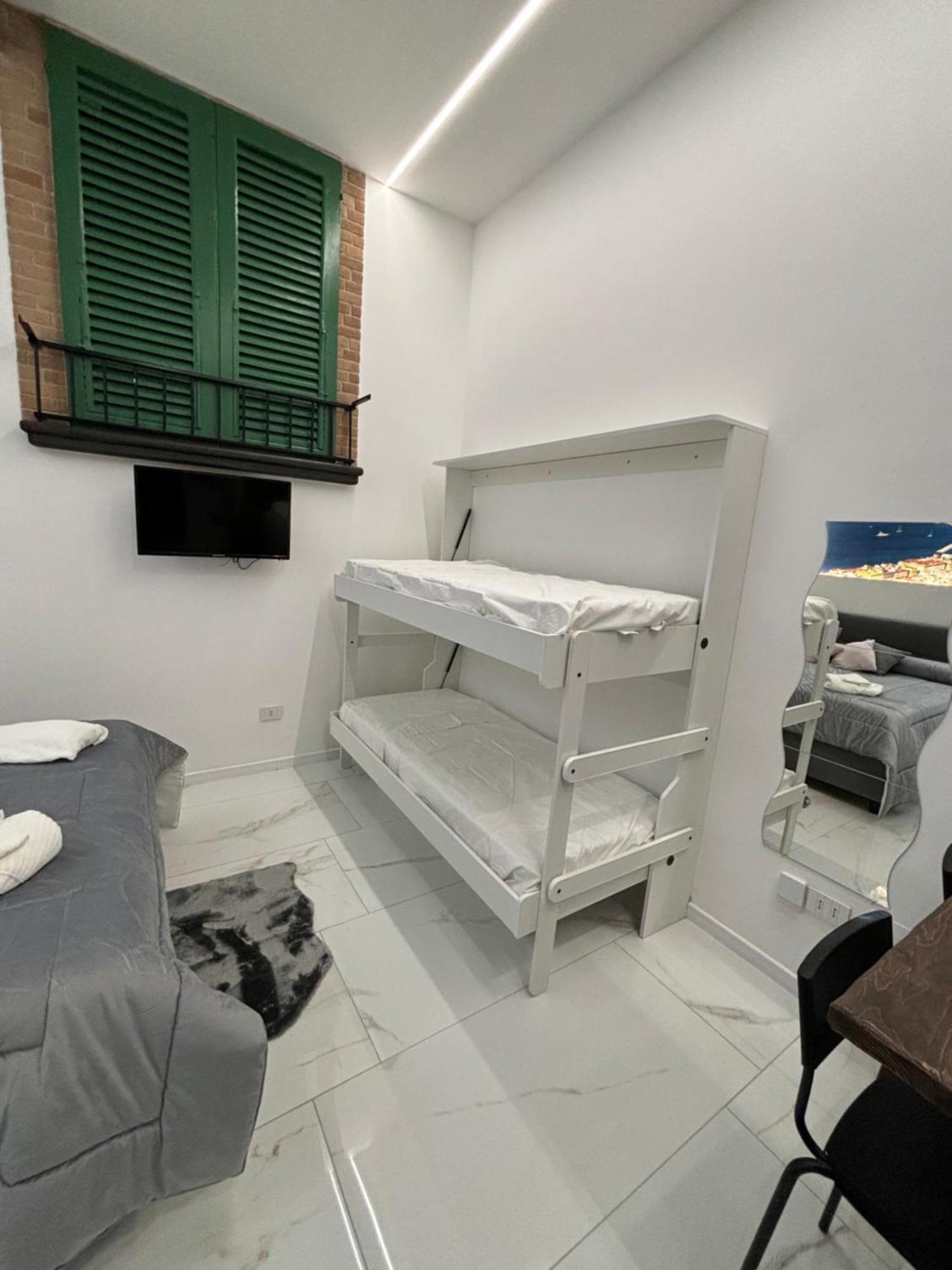 Bed and Breakfast Briante House Neapol Zewnętrze zdjęcie